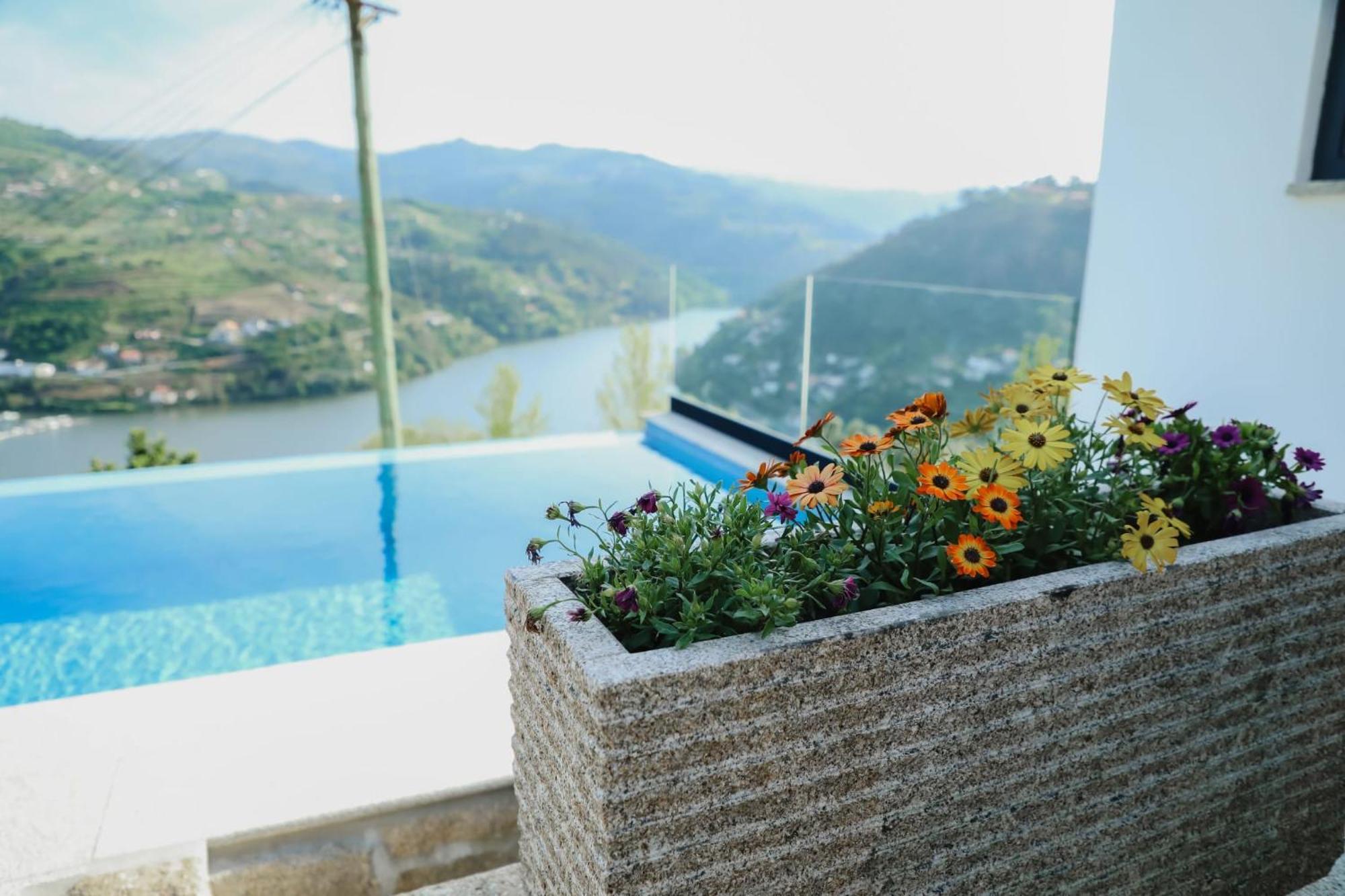 Oporto Cruz - Douro Valley ไบเยา ภายนอก รูปภาพ